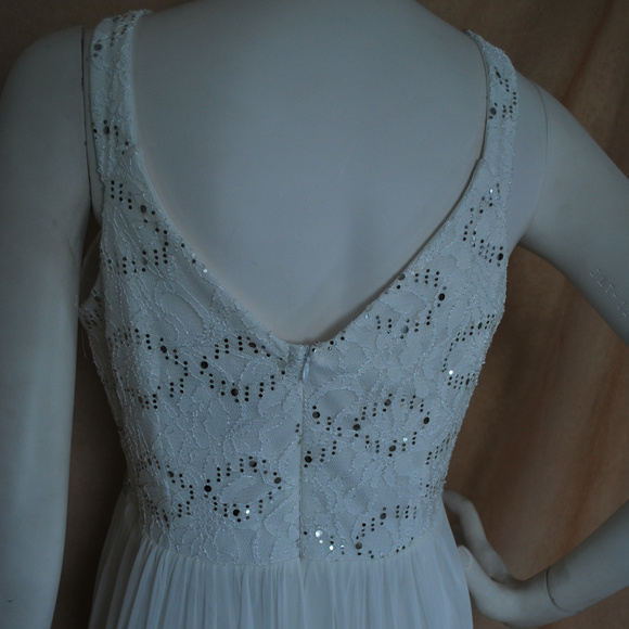 Long Ivory Lace Chiffon Rhines Round Neck Vneck - Picture 6 of 6